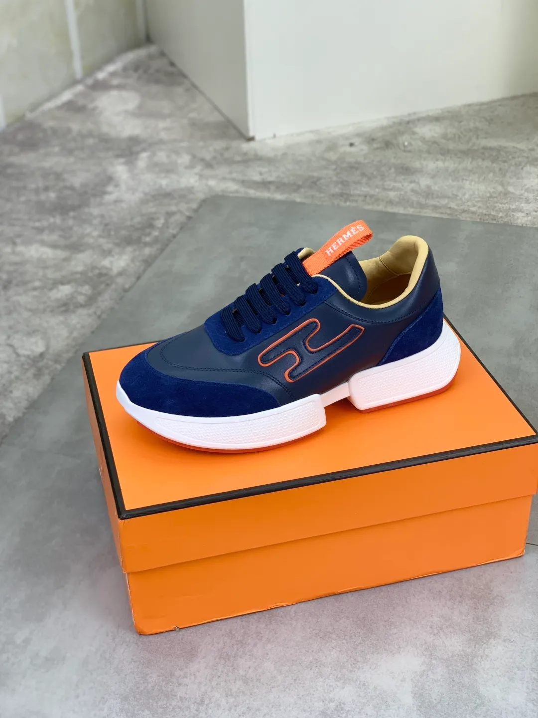 Men's shoes 💰P460 new style [HERMES] Hermès - High-end quality original order - Upper: 🔝 Napa calfskin, sewn brand 'H' totem - Inner: water-dyed cowhide - Outsole: ultra-light TPU foam; molded outsole - Ultra-high quality control·Fine workmanship: highlighted (high-end·luxury·grade) -Size: 38-44 (45 can be customized)·
